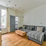 Lovely Studio 10 Min Walk To Montmartre & Pigalle